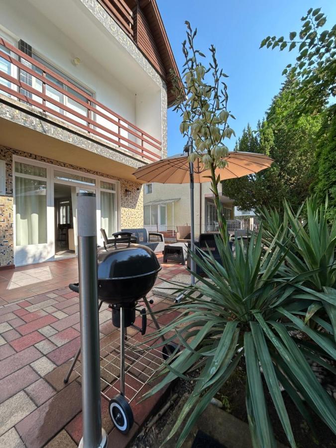 Babzsi Nyaralo Villa Vonyarcvashegy Luaran gambar